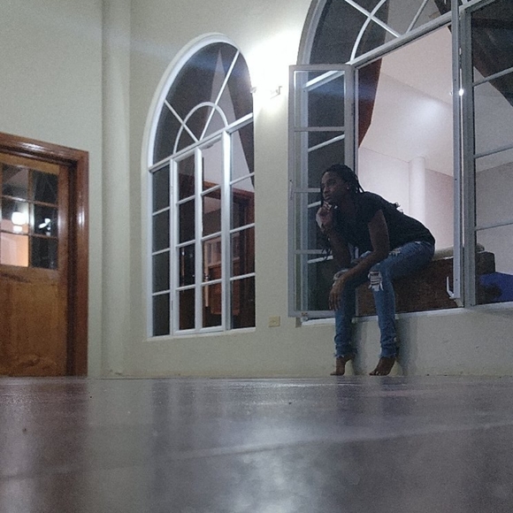 Meet your Posher, Krystle - Picture 11 of 17